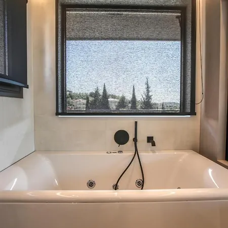 Meteora Heaven And Earth Premium - Adults Friendly Apartment Kalambaka