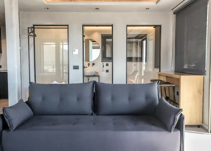 Meteora Heaven And Earth Premium - Adults Friendly Daire Kalampáka